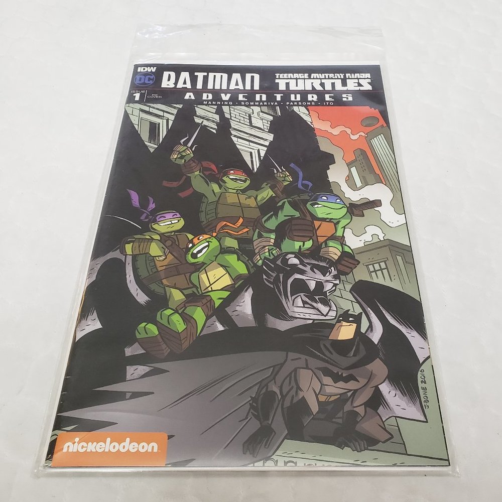 Batman and Teenage Mutant Ninja Turtles Adventures Comic Book #1 Variant